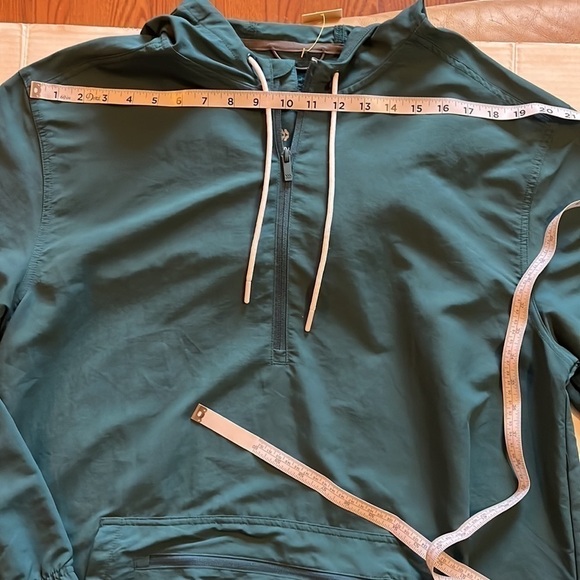 NWT-all in motion-M-teal green-hooded 1/2 zip lightweight, nylon jacket. - Picture 7 of 10